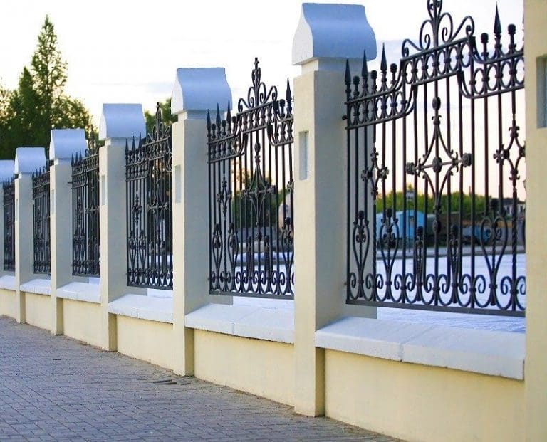 The Best Custom Fence Contractor