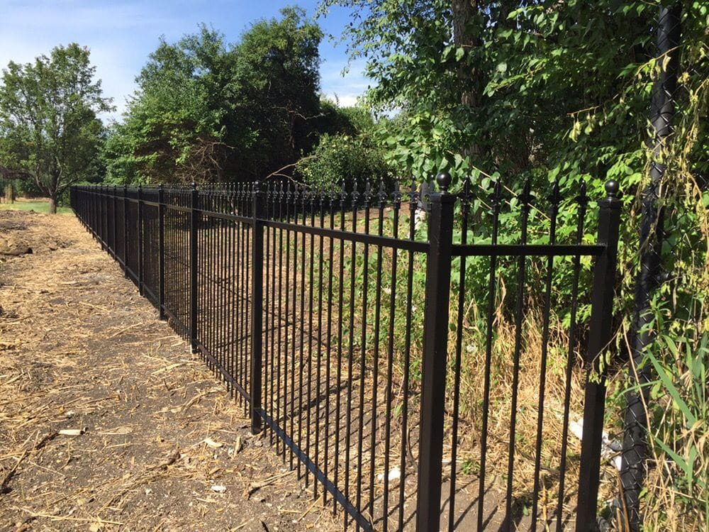 How to Install Fences for Sloped Yards? Osceola Fence