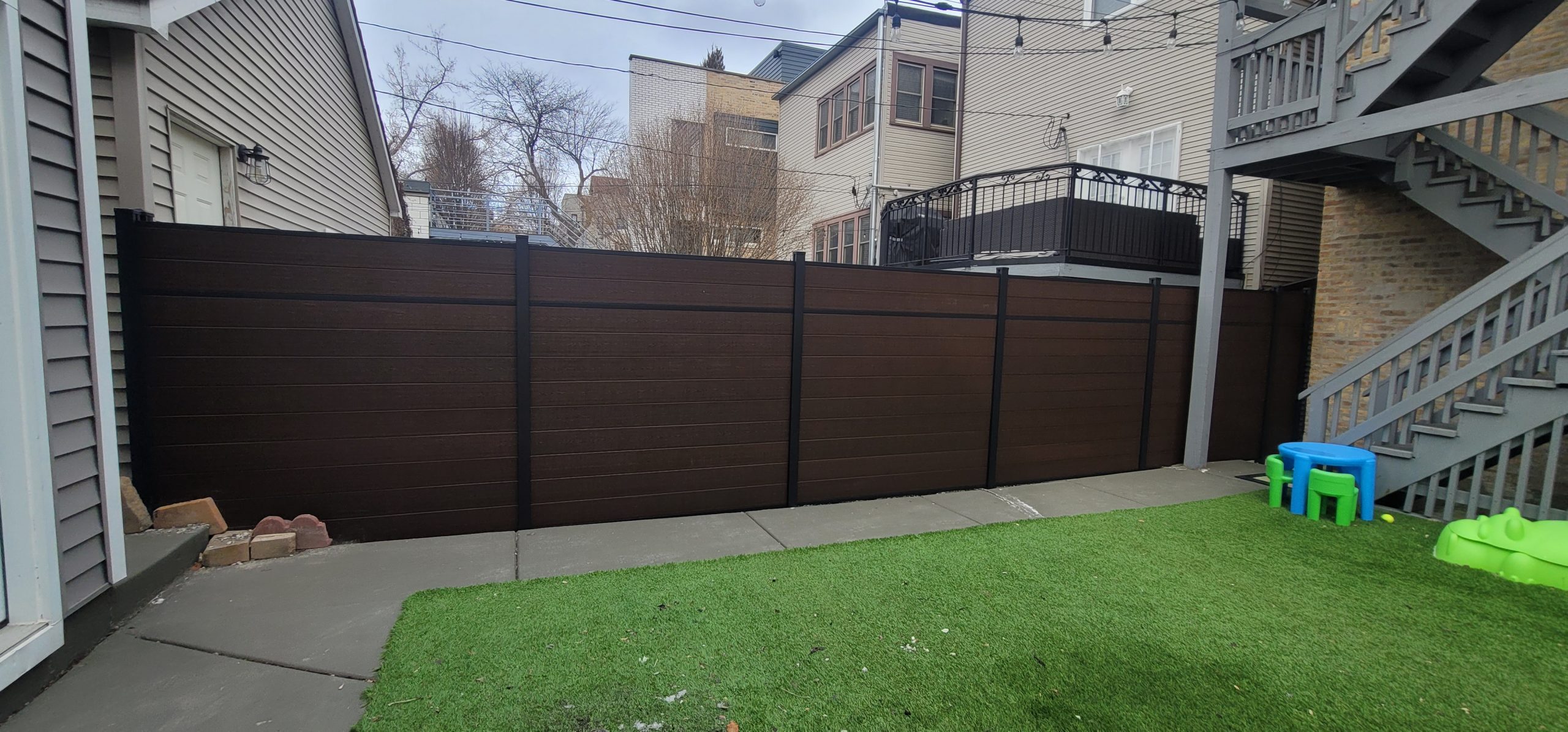 Are Composite Fences Good Chicago
