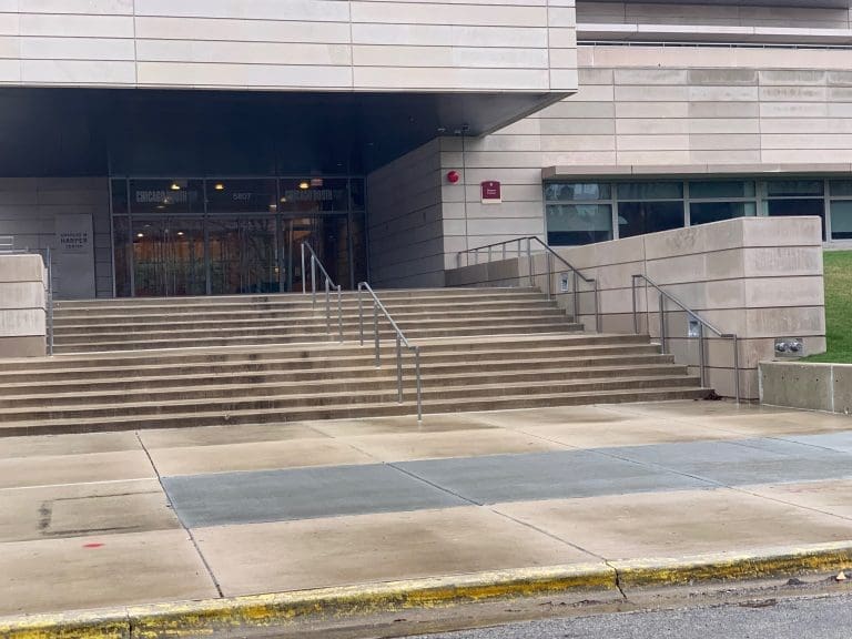 Iron vs Aluminum Railings
