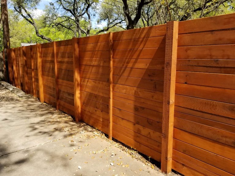 How To Estimate The Cost Of A Privacy Fence Chicago Il