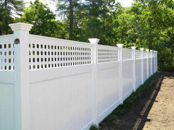 Tips For Cleaning vinyl fences