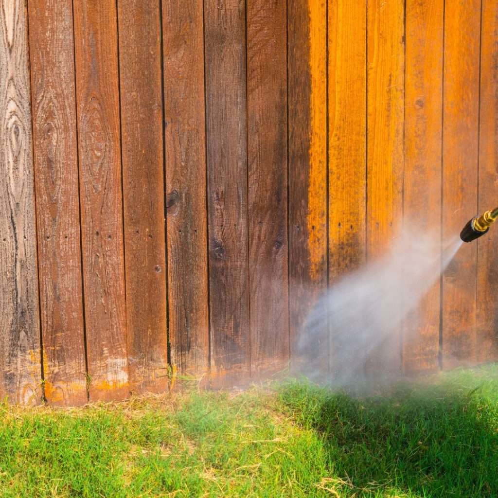 tips-for-effective-cleaning-of-a-wooden-fence-clean-the-surface