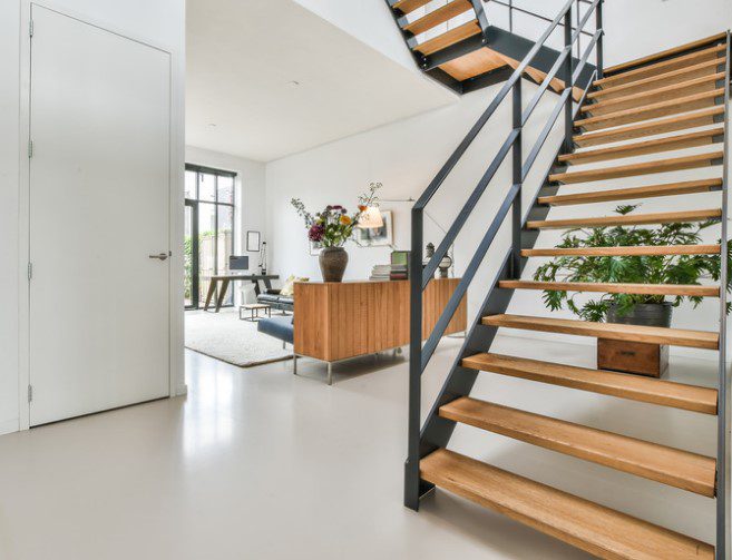 iron-staircase-attention-guide