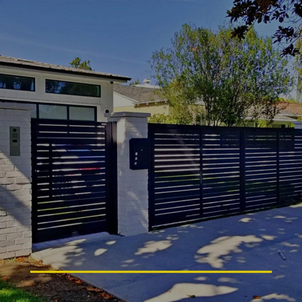 osceola-fence-company-residential-aluminum-pannel-fence-chicago-il