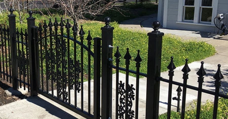 Custom residential wrought iron fencing in Chicago Illinois