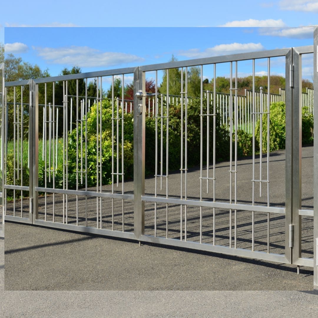 Steel gate and fence installation in Chicago