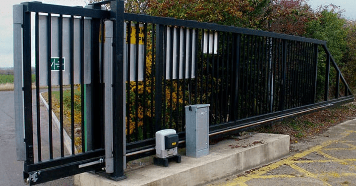 effortless-home-security-with-electric-gates-2