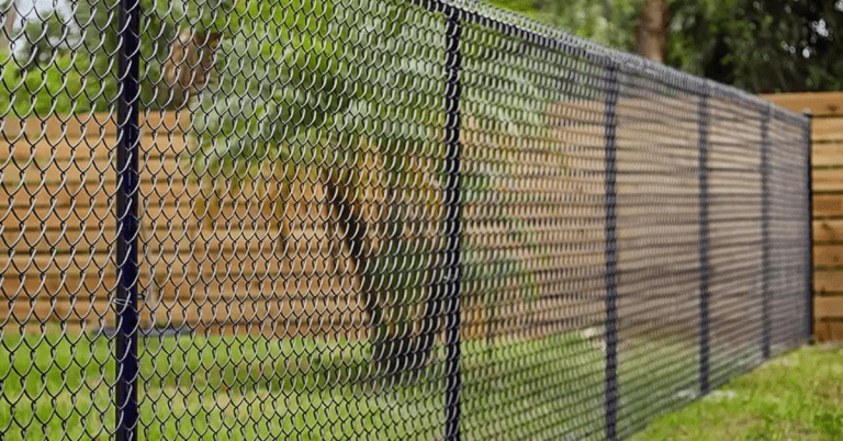 essential-chain-link-fence-installation-tips.