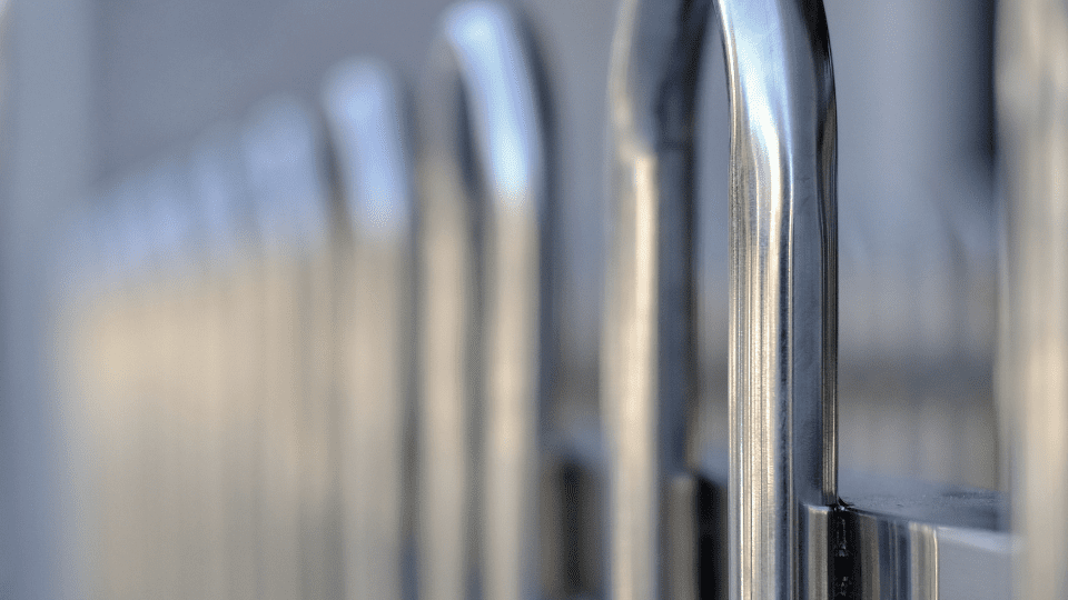 Steel fence options for properties in Chicago, Illinois