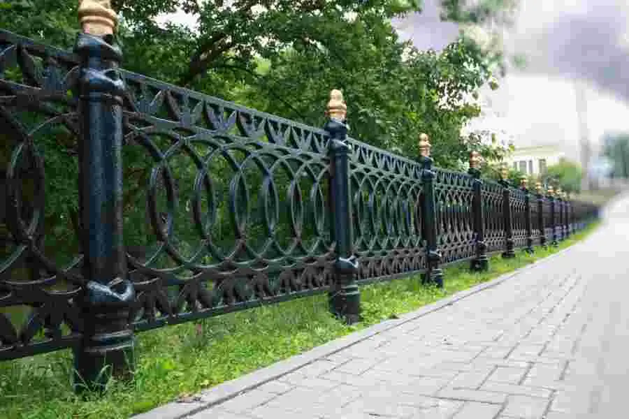 commercial-fence-company-prospect-heights-il-osceola-fence webp